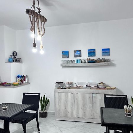B&B I Colori Dell'Isola Порто-Торрес Экстерьер фото